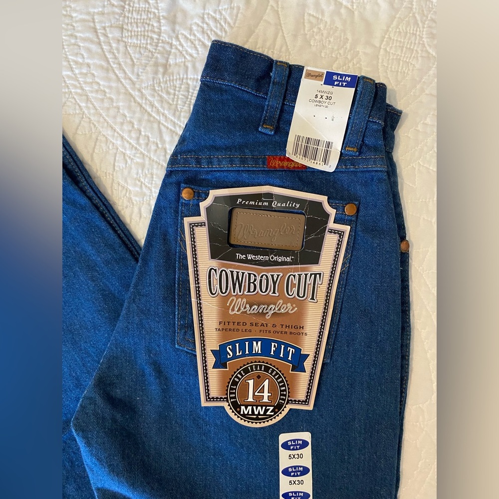 Wrangler Jeans. High waisted